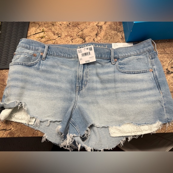 American Eagle Outfitters Super Low Rise Perfect Shorts Size 16 - Picture 4 of 16